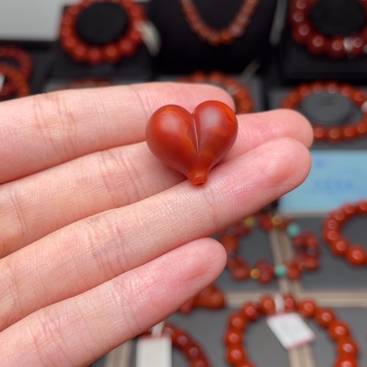 手链未镶嵌南红玛瑙