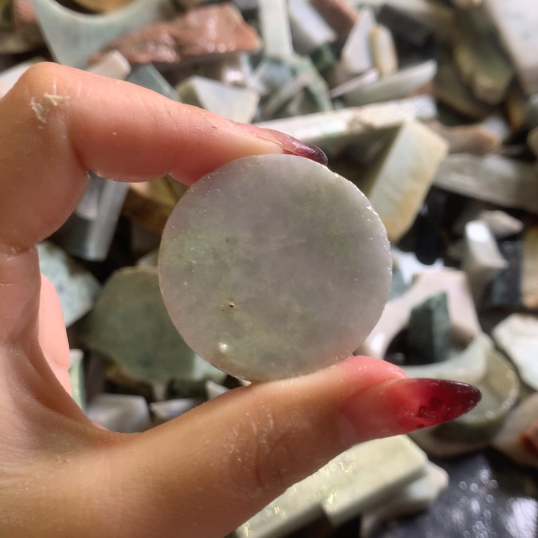 翡翠颈饰未镶嵌缅甸翡翠