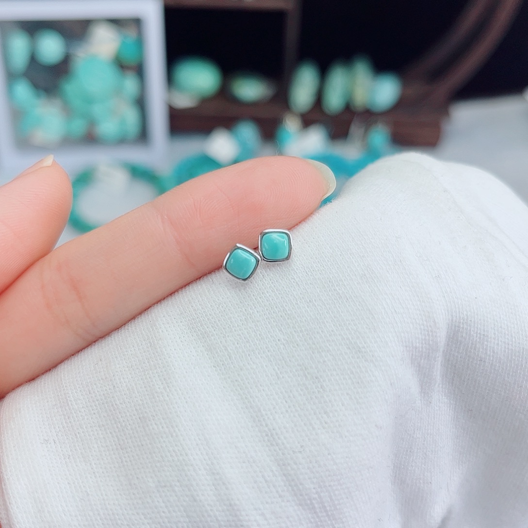 绿松石未镶嵌绿松石