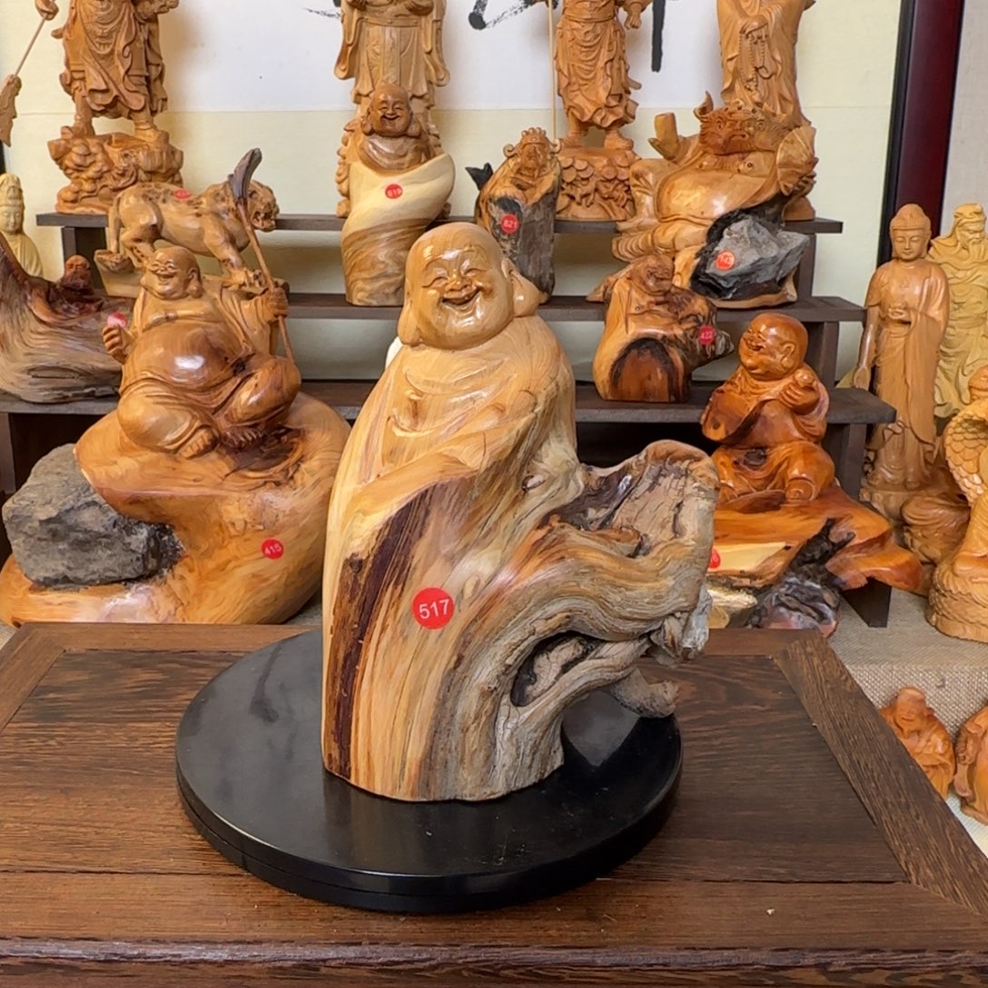 崖柏小木匠艺雕一物一拍