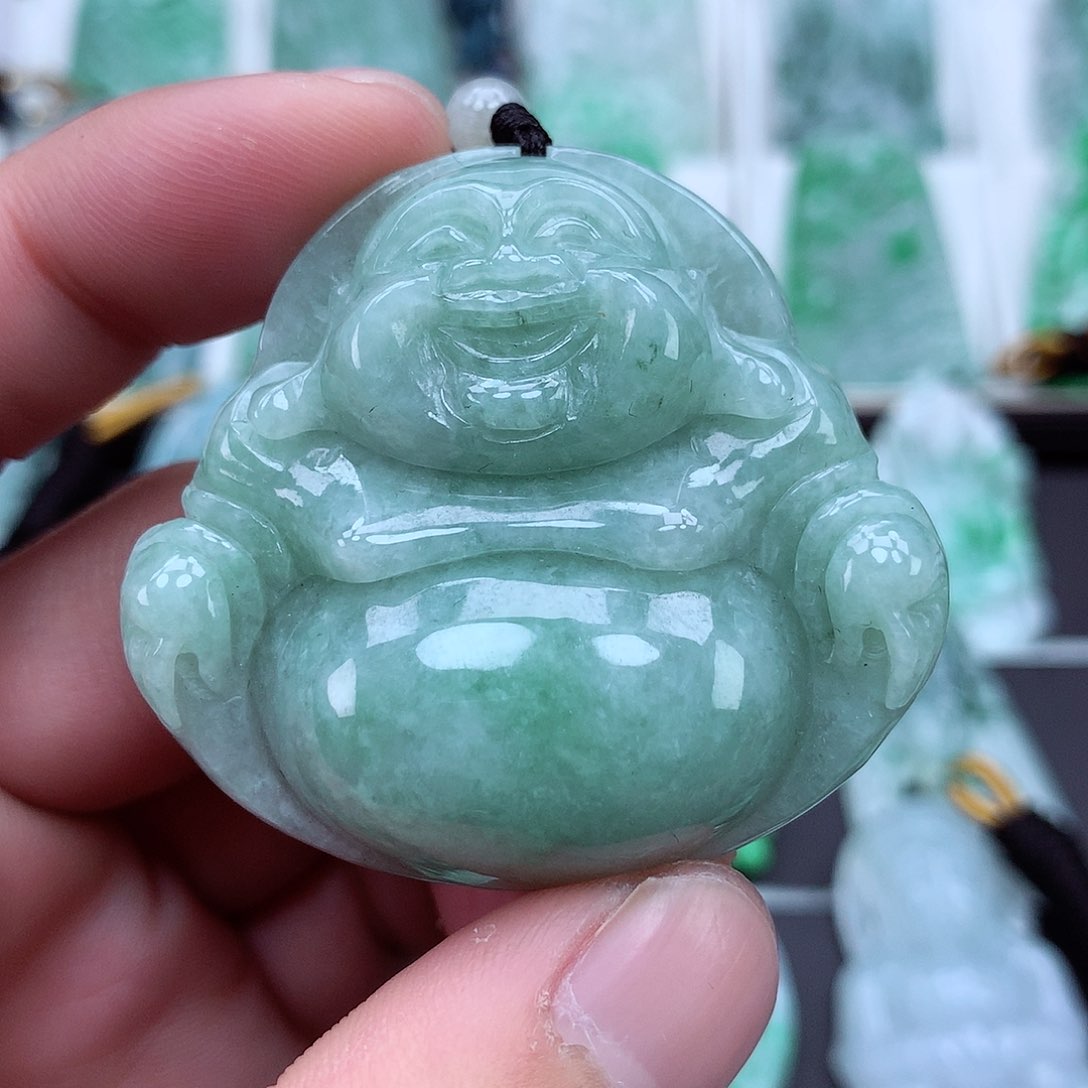 翡翠颈饰未镶嵌翡翠吊坠