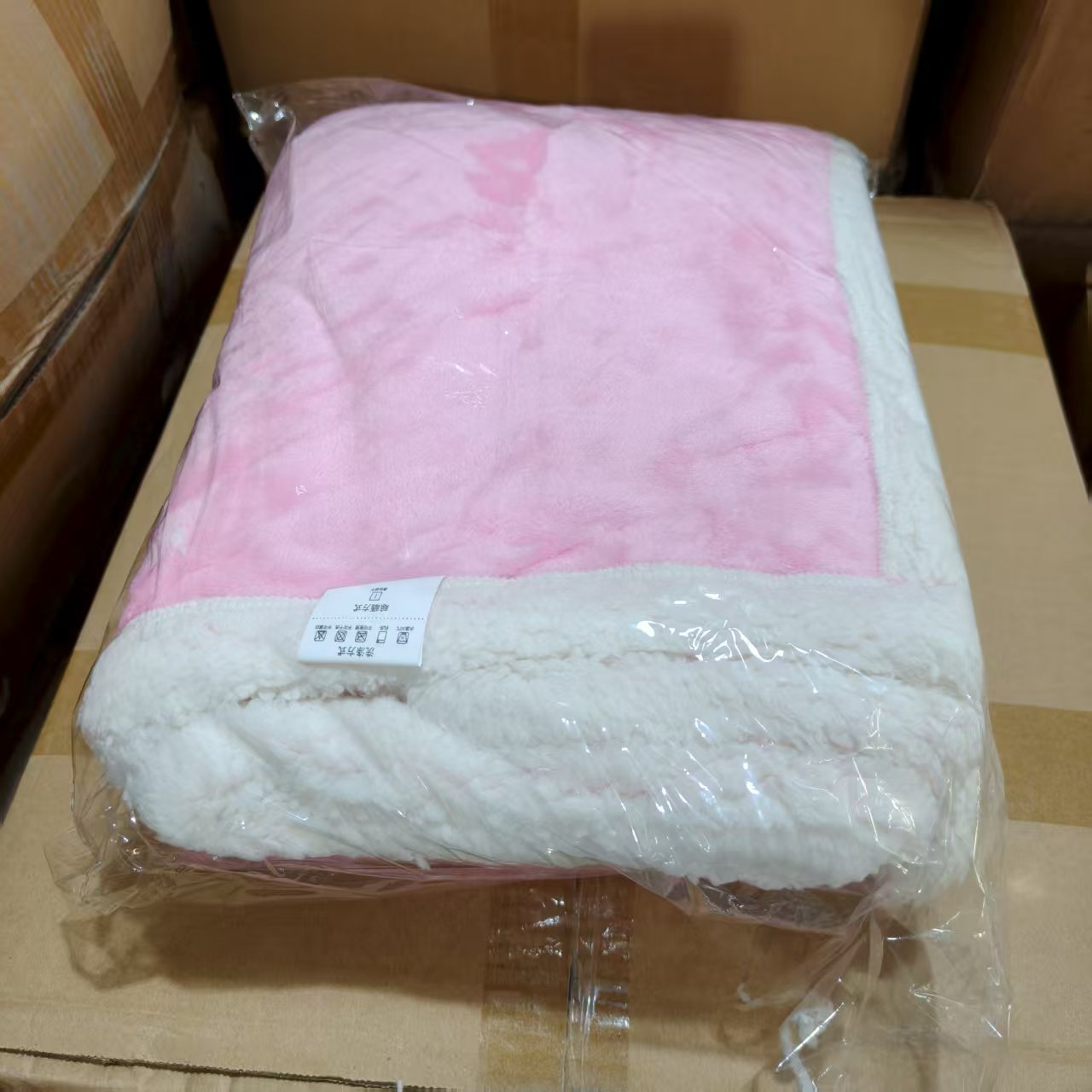 粉色100*150双层小毯子