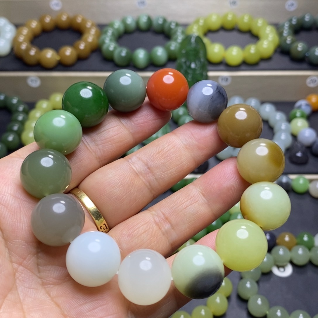 手串未镶嵌和田玉