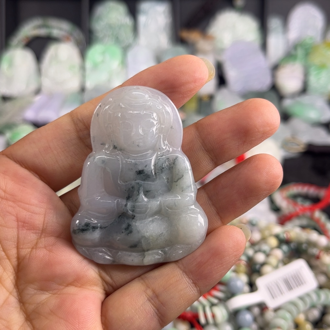吊坠(不含链)未镶嵌翡翠瑕疵