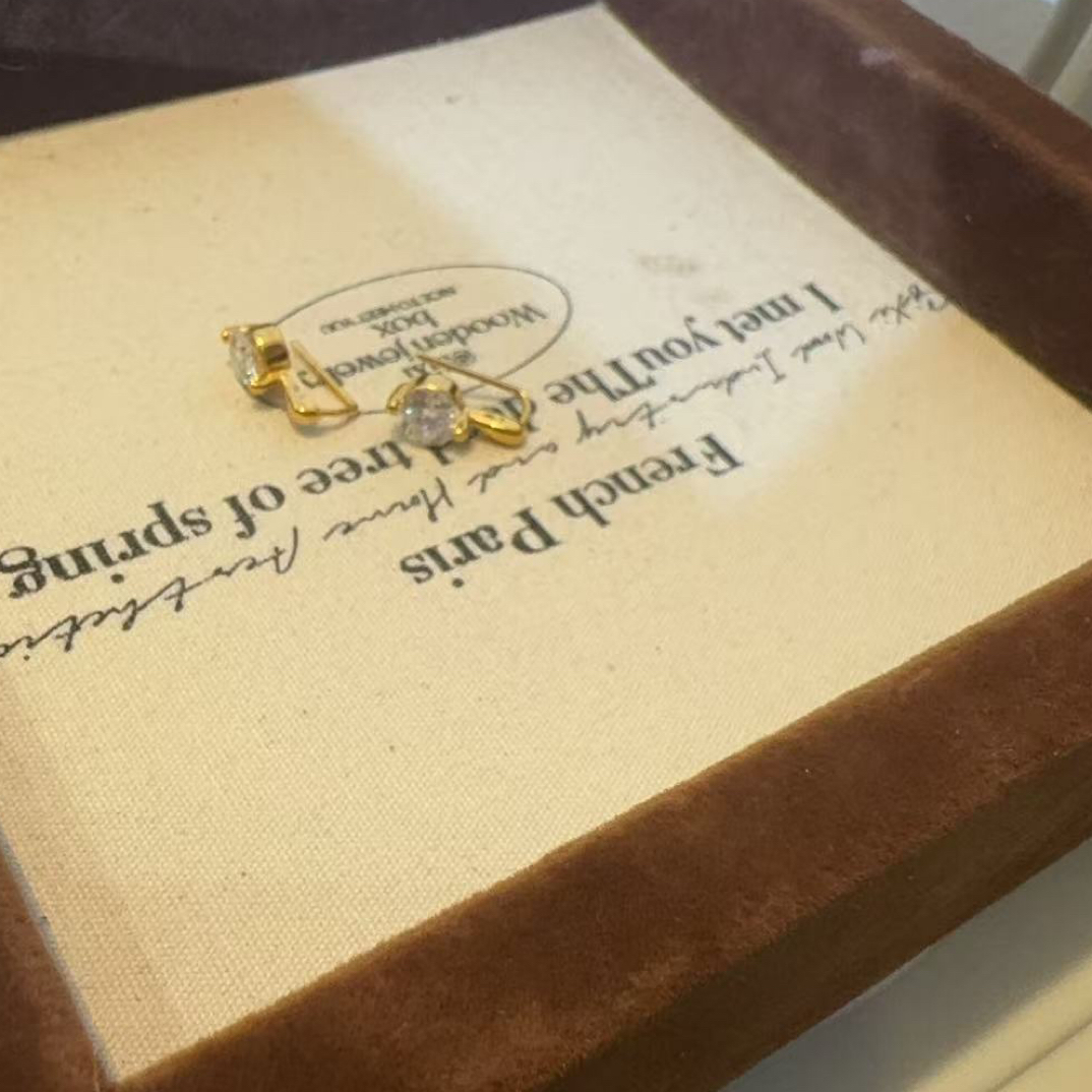 足金精品工艺耳饰