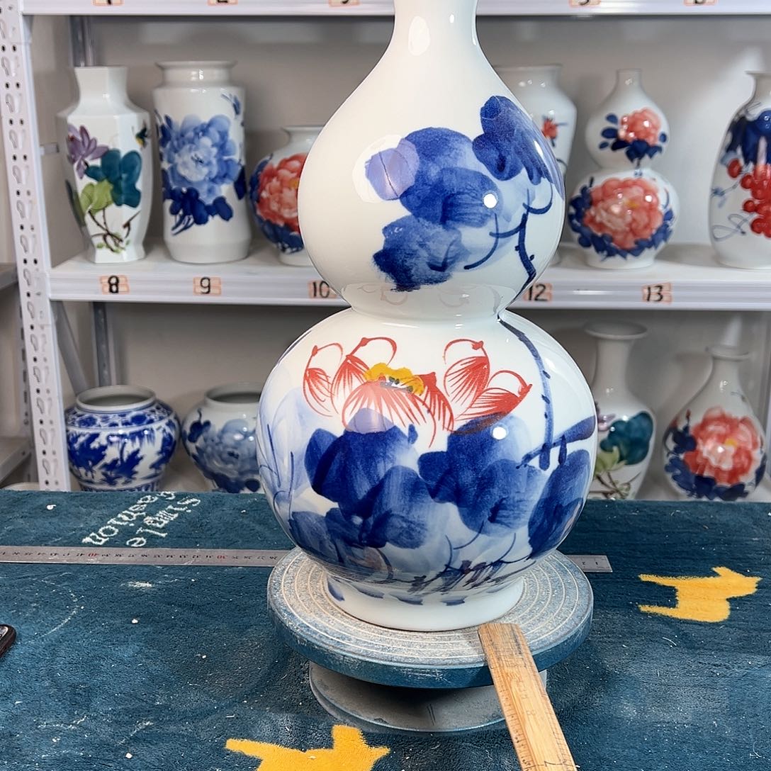 摆件景德镇陶瓷葫荷花