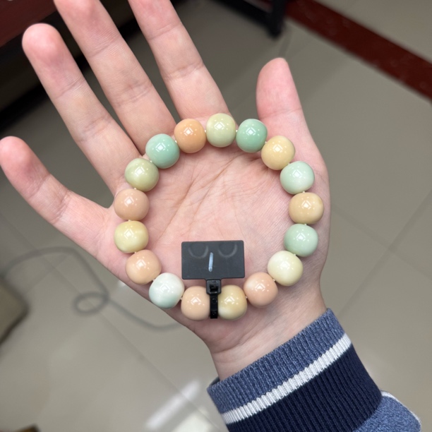 妙语堂-卡14水磨苹果珠粉蓝独角兽菩提根手串-一物一拍