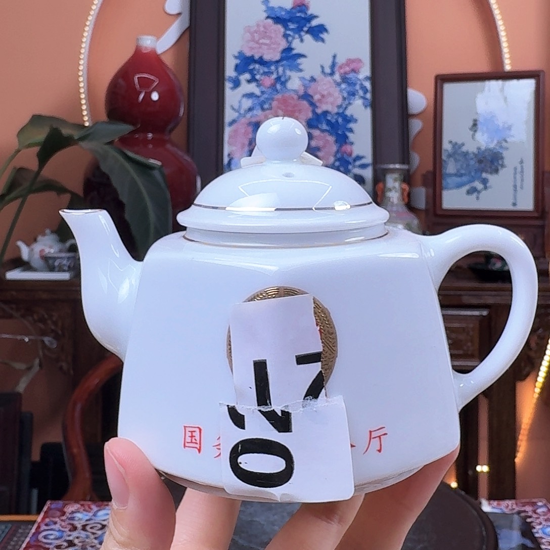 景德镇陶瓷手工六方国字开头壶