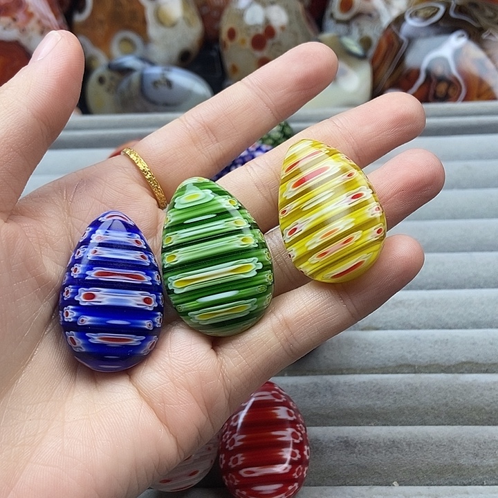 刘***H玛瑙/玉髓未镶嵌珠宝奇石