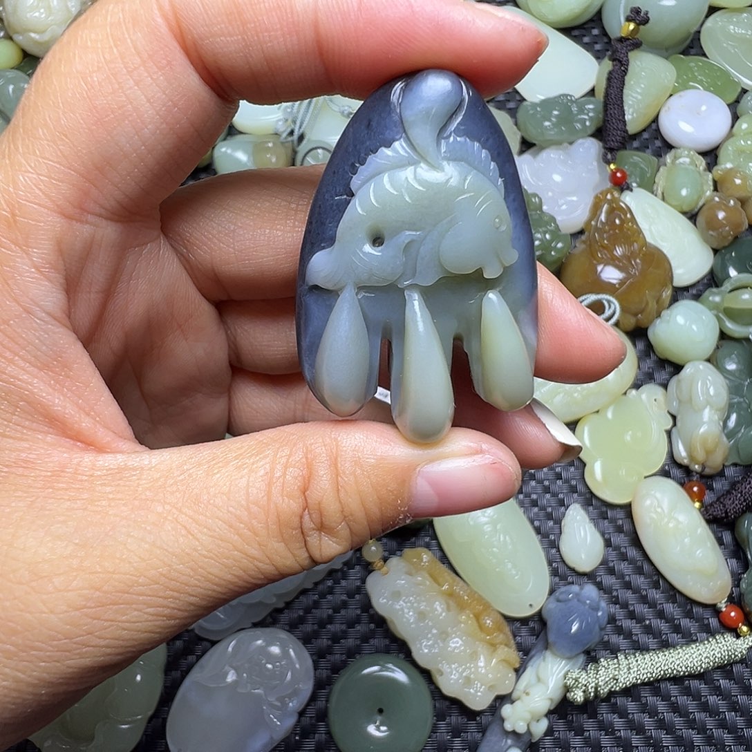 和田玉未镶嵌吊坠(不含链)