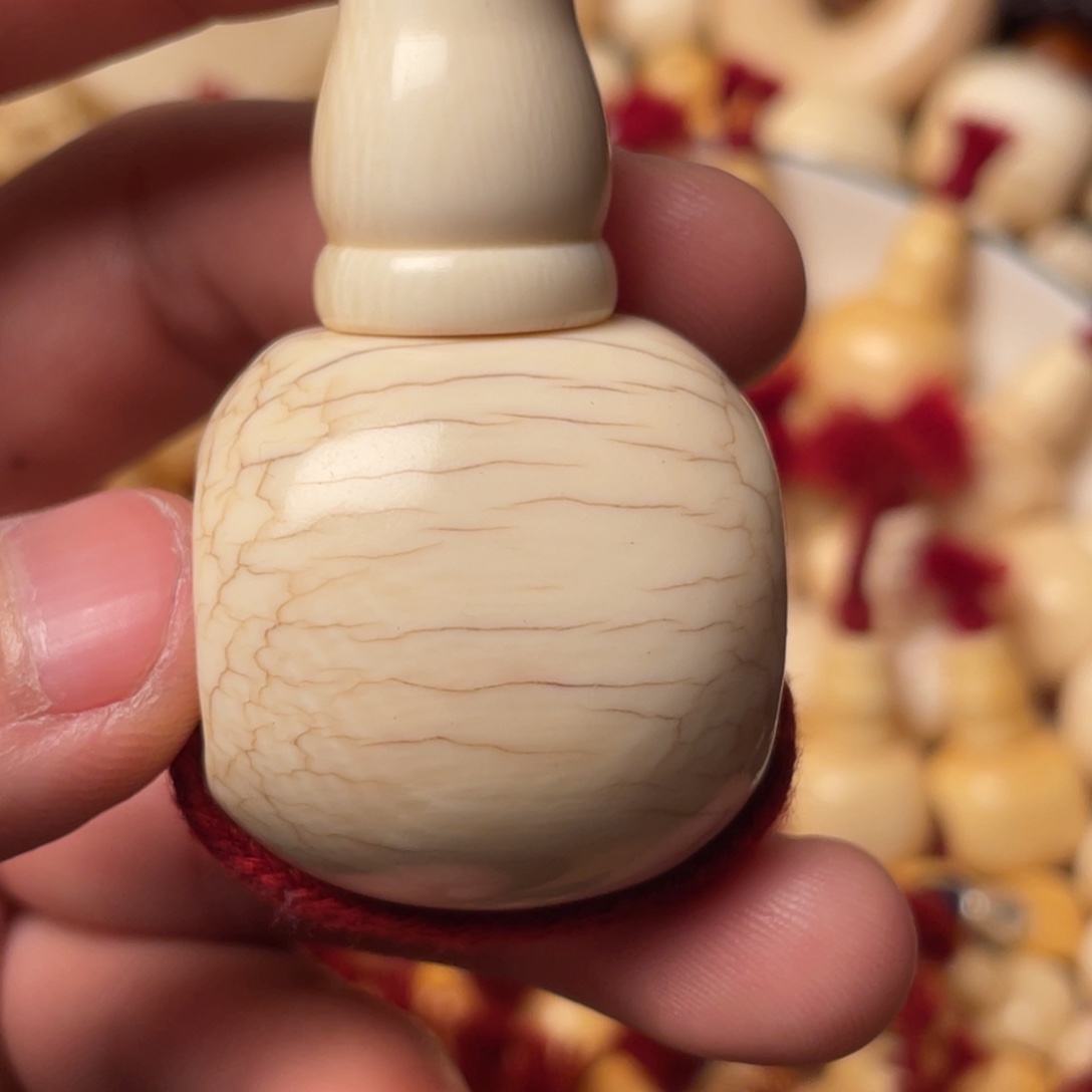 高***室牛骨手串/手链哈哈哈哈哈哈哈哈哈哈哈