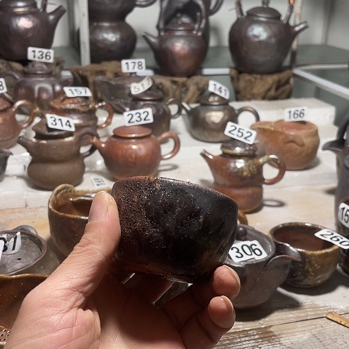 纯手工捏制柴烧茶具