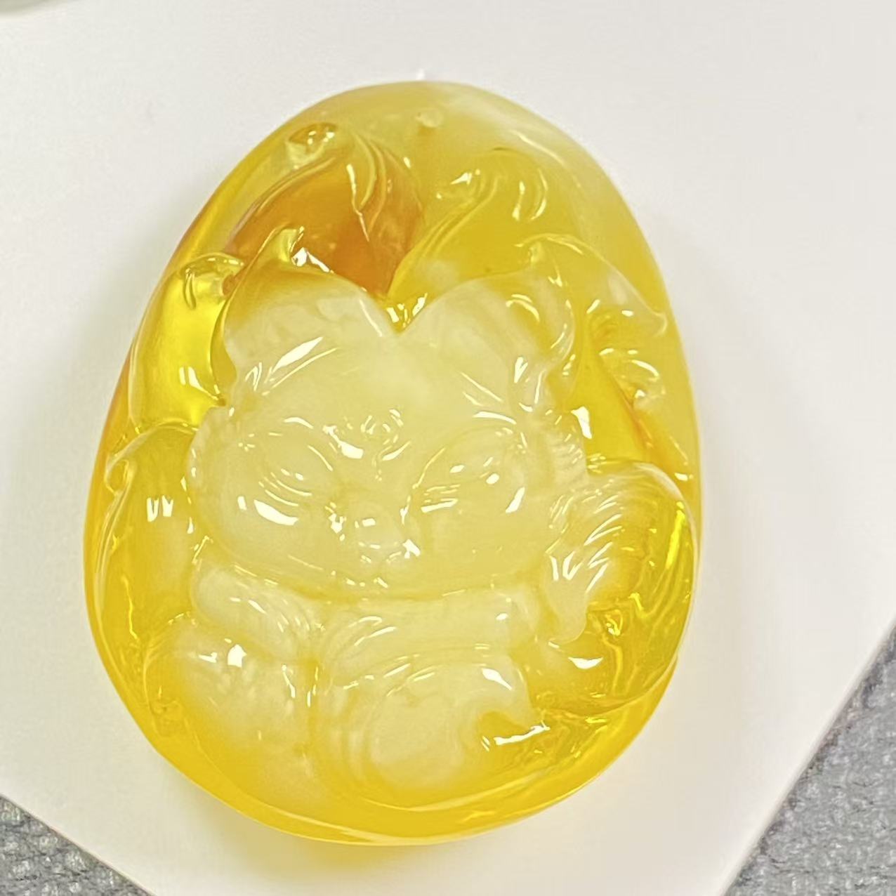 「戴琴珠宝」Q1158-蜜蜡雕刻件吊坠（多样性发其一）