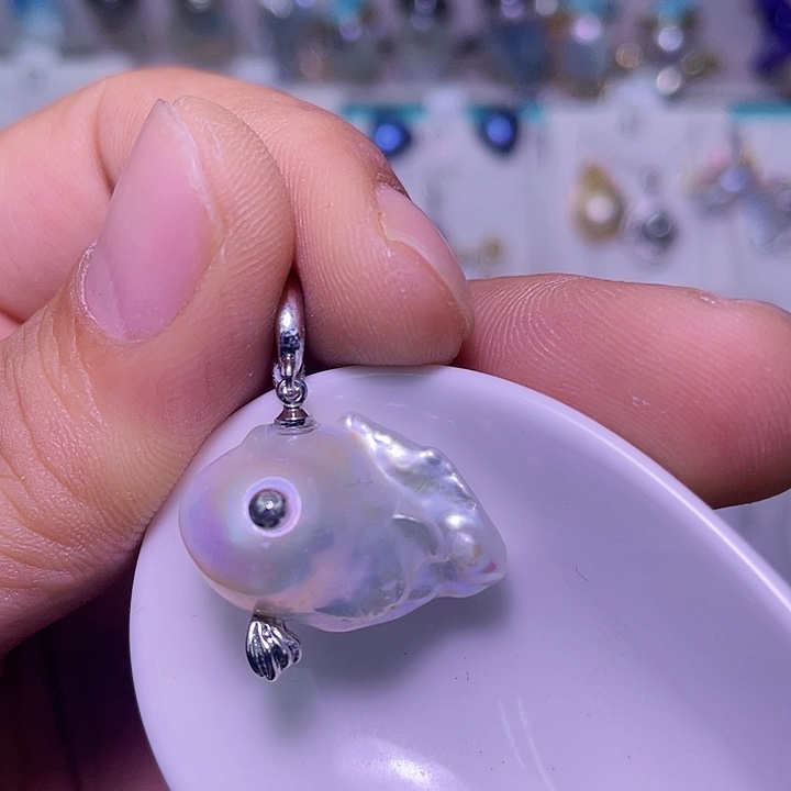 淡水珍珠合金颈饰07