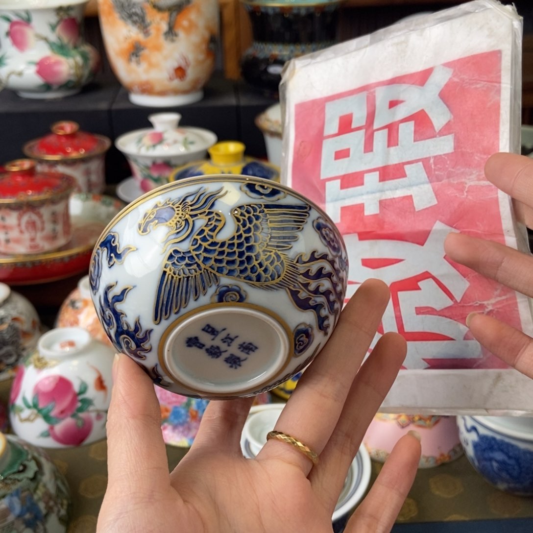 陶瓷艺术家的作品是一种非常感谢
