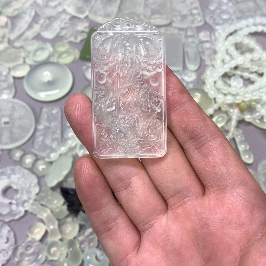 蛇纹石玉颈饰未镶嵌莫*