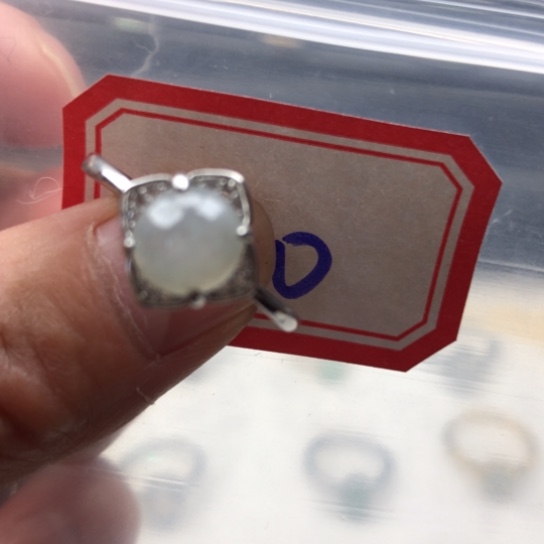 翡翠未镶嵌戒指缅甸