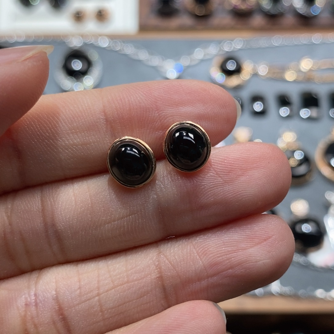 翡翠18K金镶嵌耳饰