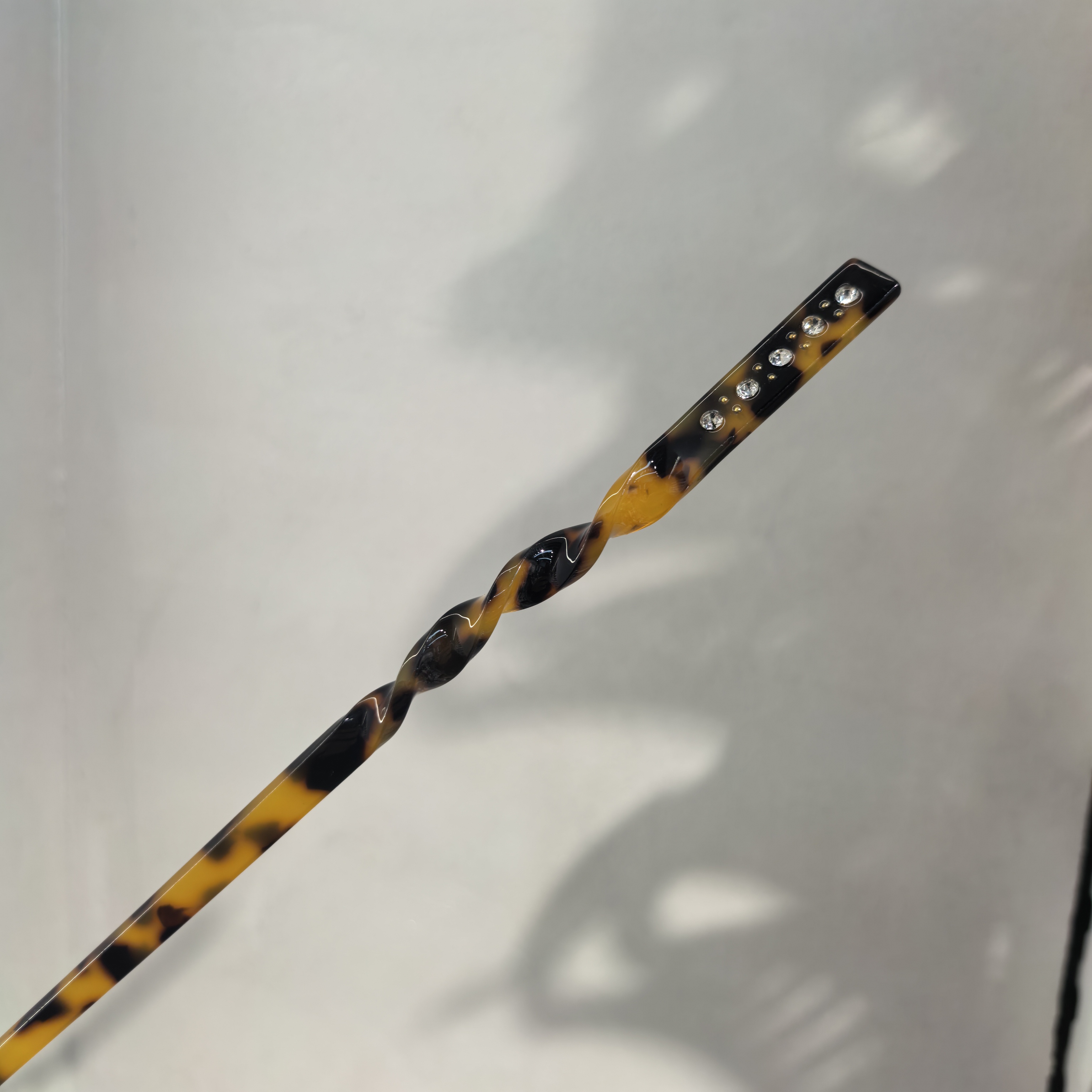 D656豹纹螺旋闪闪醋酸发簪