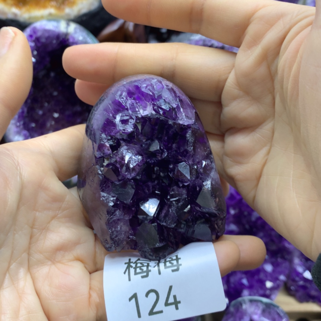 紫晶大型摆件（非配饰）未镶嵌