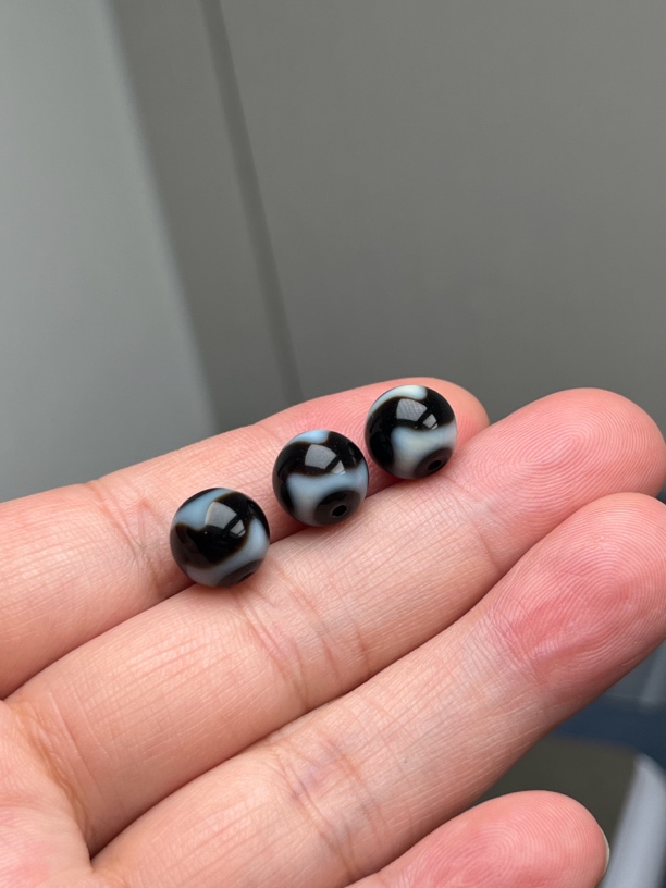 天珠虎牙台珠直径10mm多样发一颗