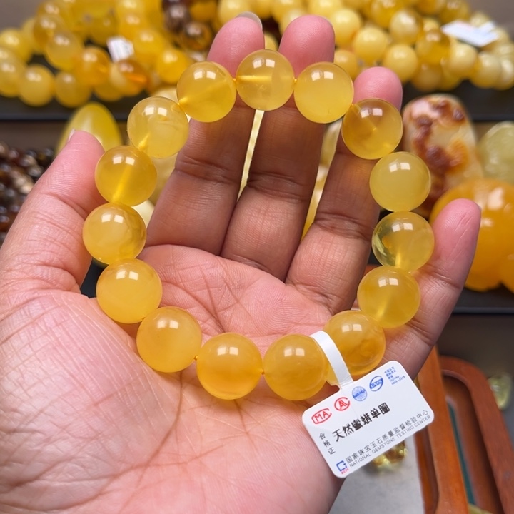 琥珀未镶嵌珠宝奇石M87号14+蜂蜜水微瑕