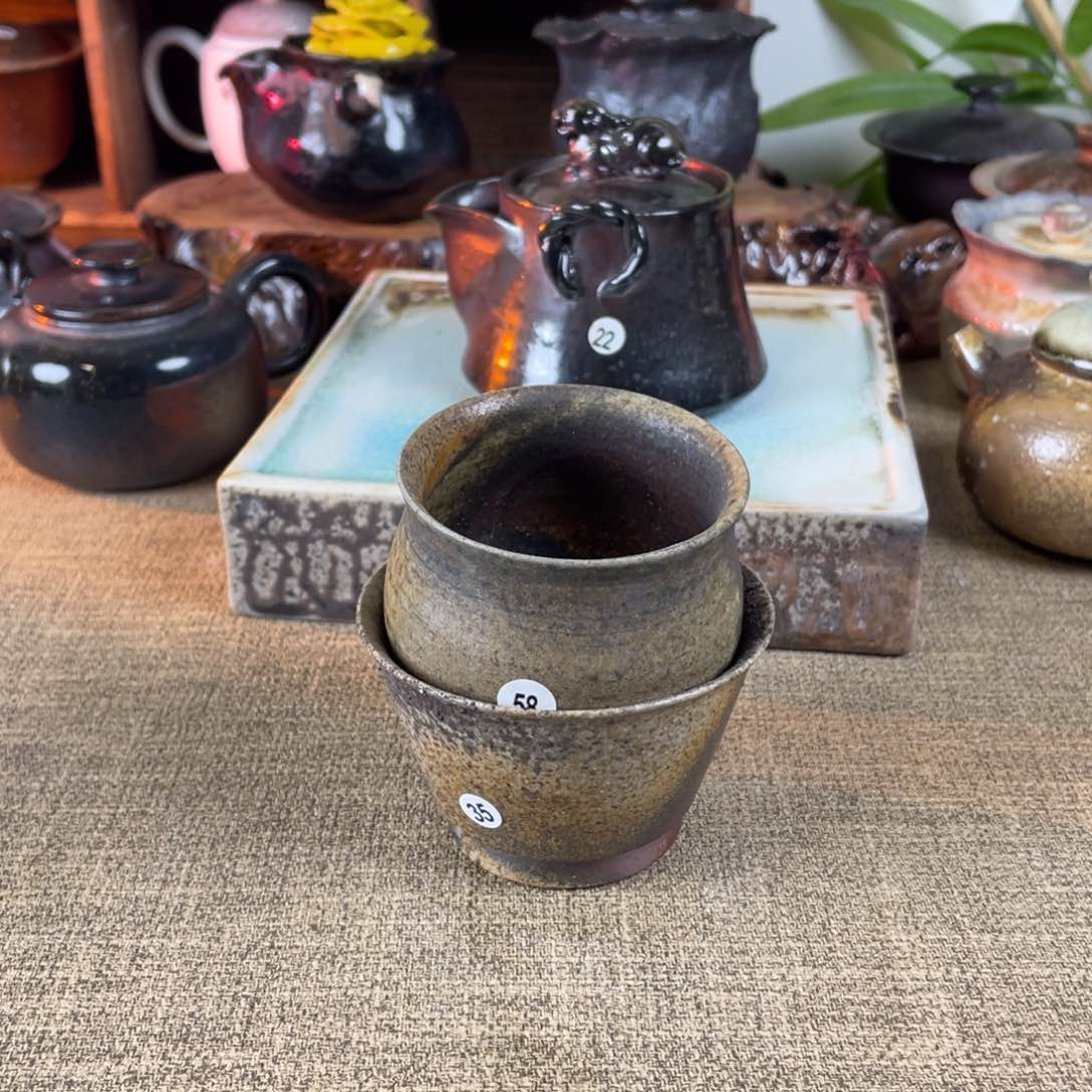 非**?58。 35。  陶泥杯。 默认微瑕