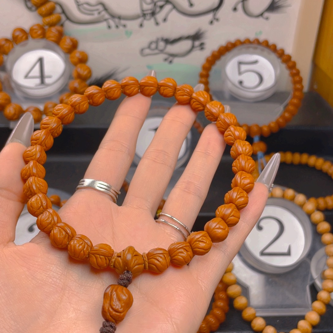 小***子文玩核桃吊坠1.0000000000