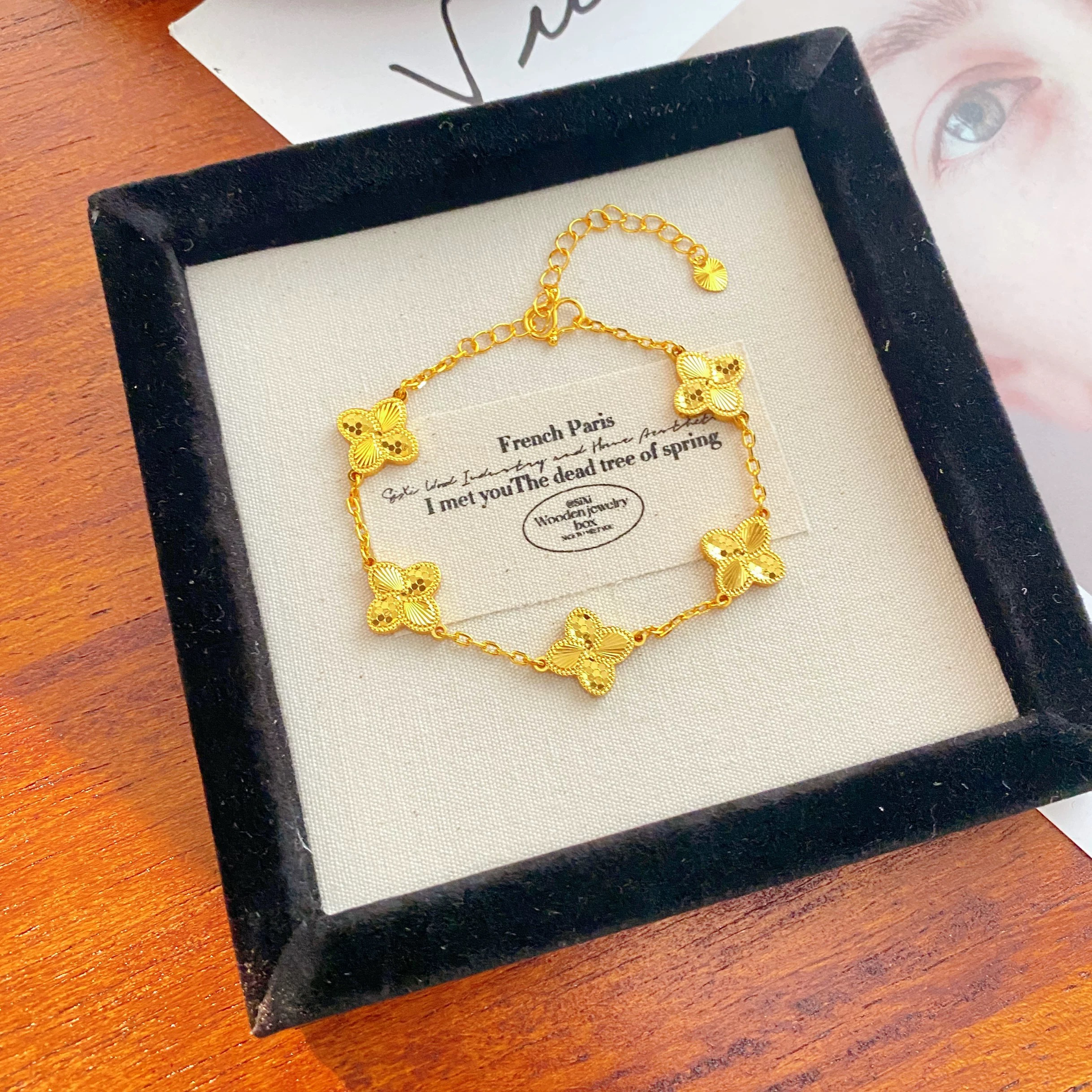 足银手链 足银镭射龙鳞四叶草手链手工气质轻奢时尚百搭