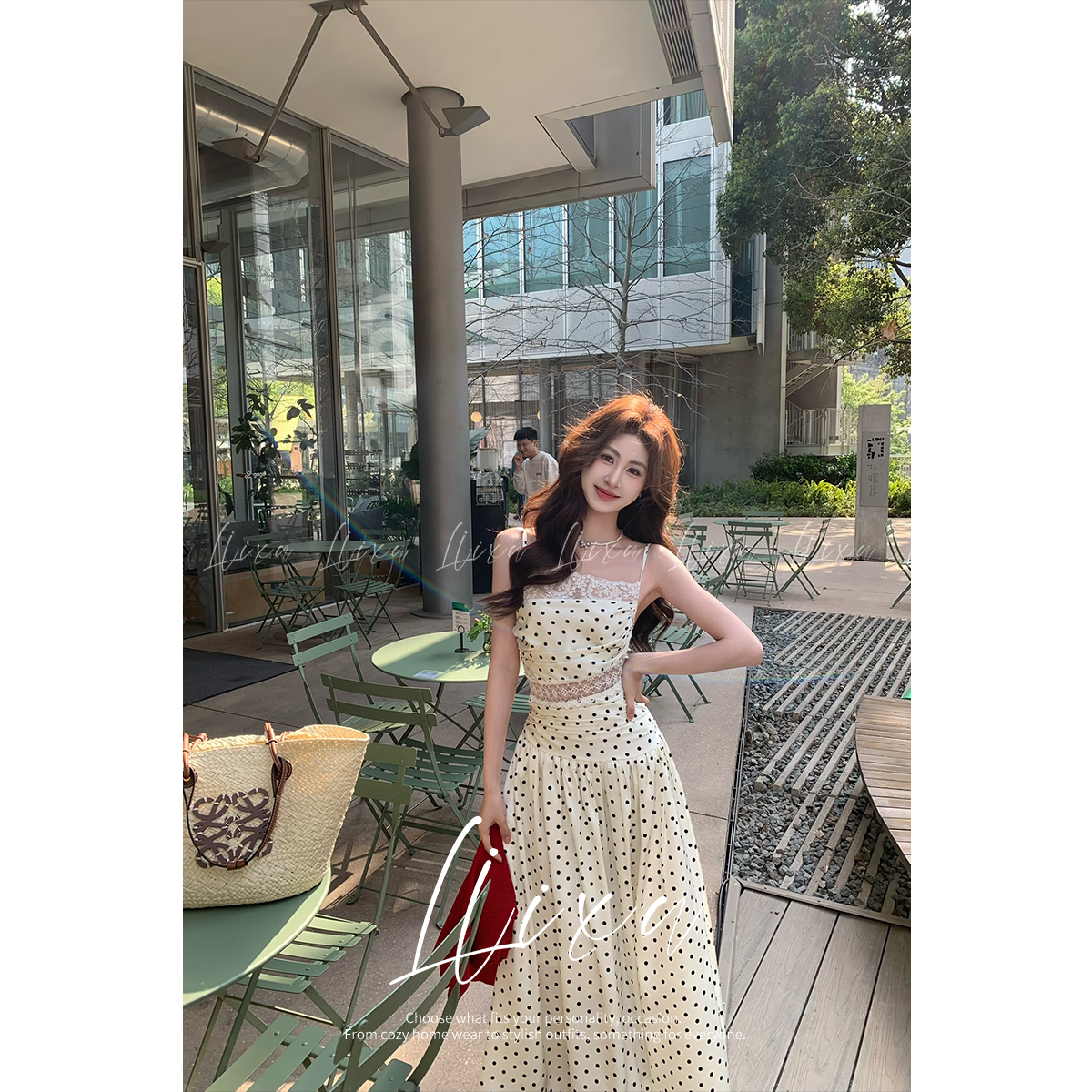 【肖肖】蕾丝拼接波点吊带连衣裙温柔气质收腰a字长裙FL52LQ242