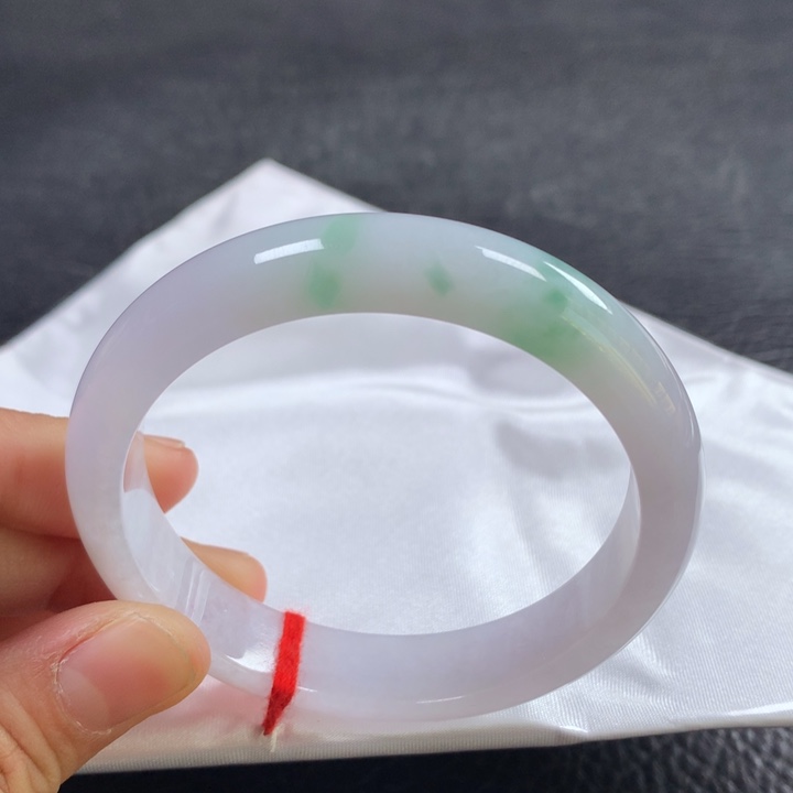 翡翠未镶嵌手镯56圈