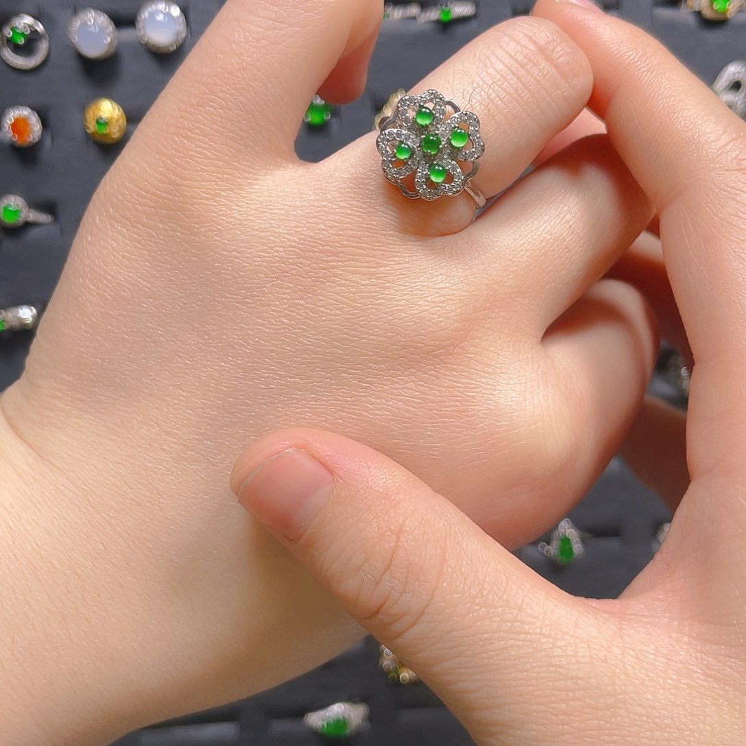 翡翠戒指银S925镶嵌戒指