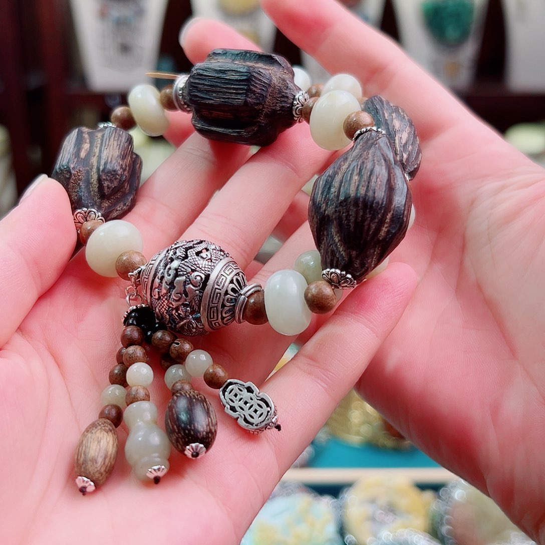 蜜***烟手链玛瑙银S925镶嵌手链