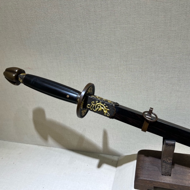 龙影刀剑-锏 花纹钢黑檀木黄铜双色铜未开刃