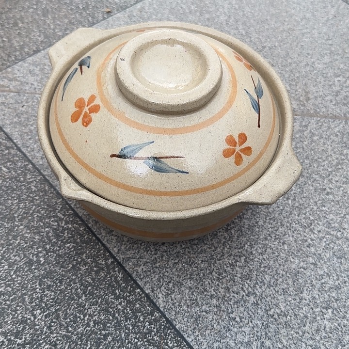 瓷片陶瓷盘子碗啥都有