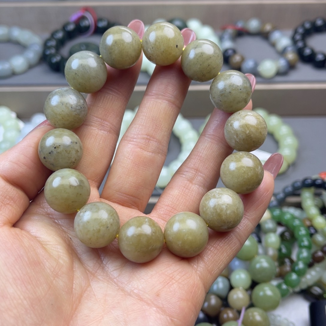 和田玉手链未镶嵌