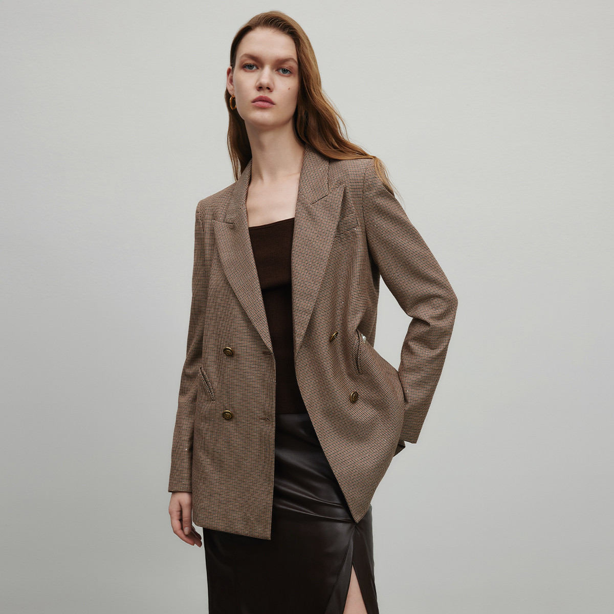 【粉丝专属】经典格子西装双排扣翻驳领简约通勤西服Y423300188