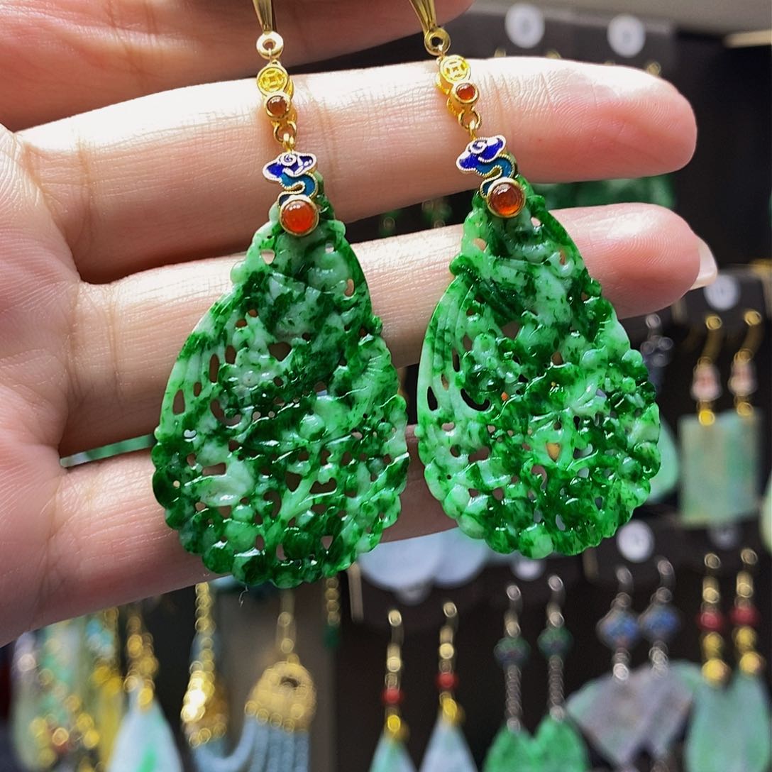 未镶嵌翡翠耳饰翡翠