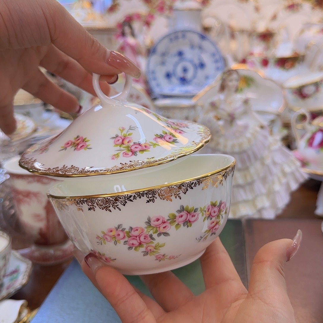 摆件欧洲瓷器收藏