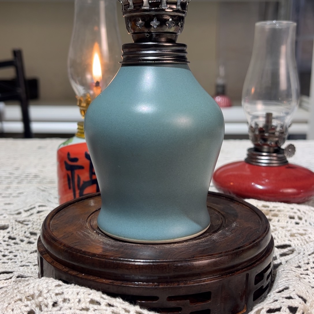 摆件景德镇陶瓷香薰灯