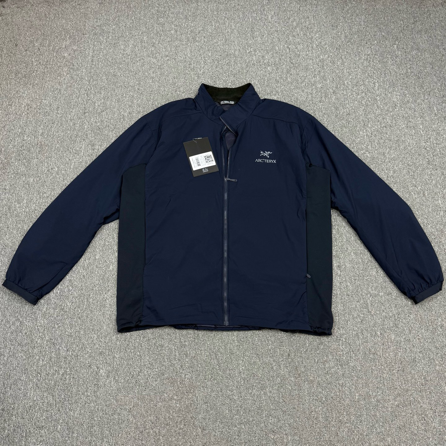 未使用 ARC'TERYX/始祖鸟 17735370连帽棉服外套 未使用带吊牌XXL