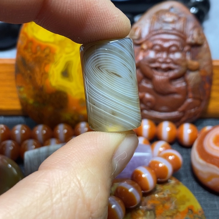 玛瑙/玉髓未镶嵌颈饰