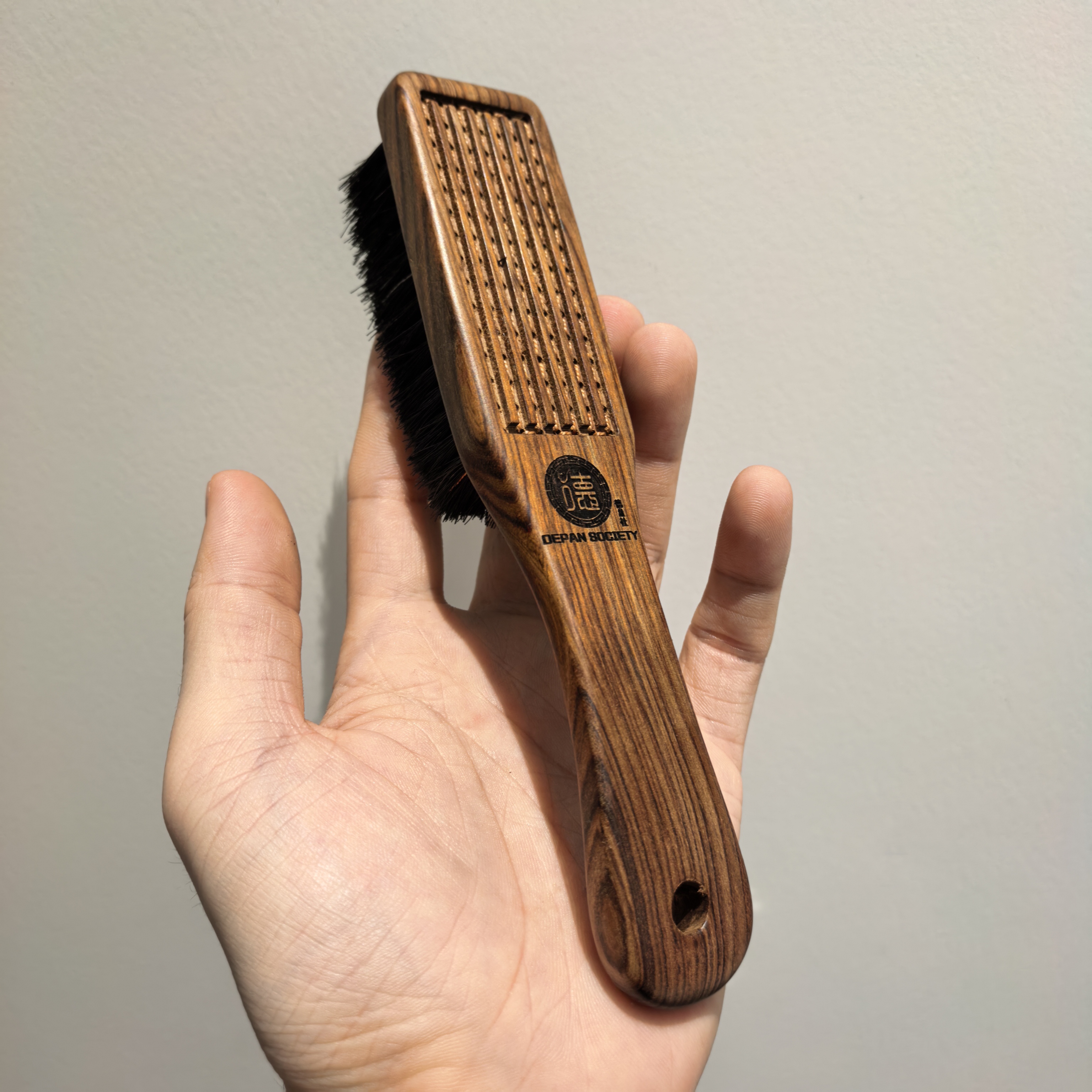 文玩专用木制中号马鬃刷