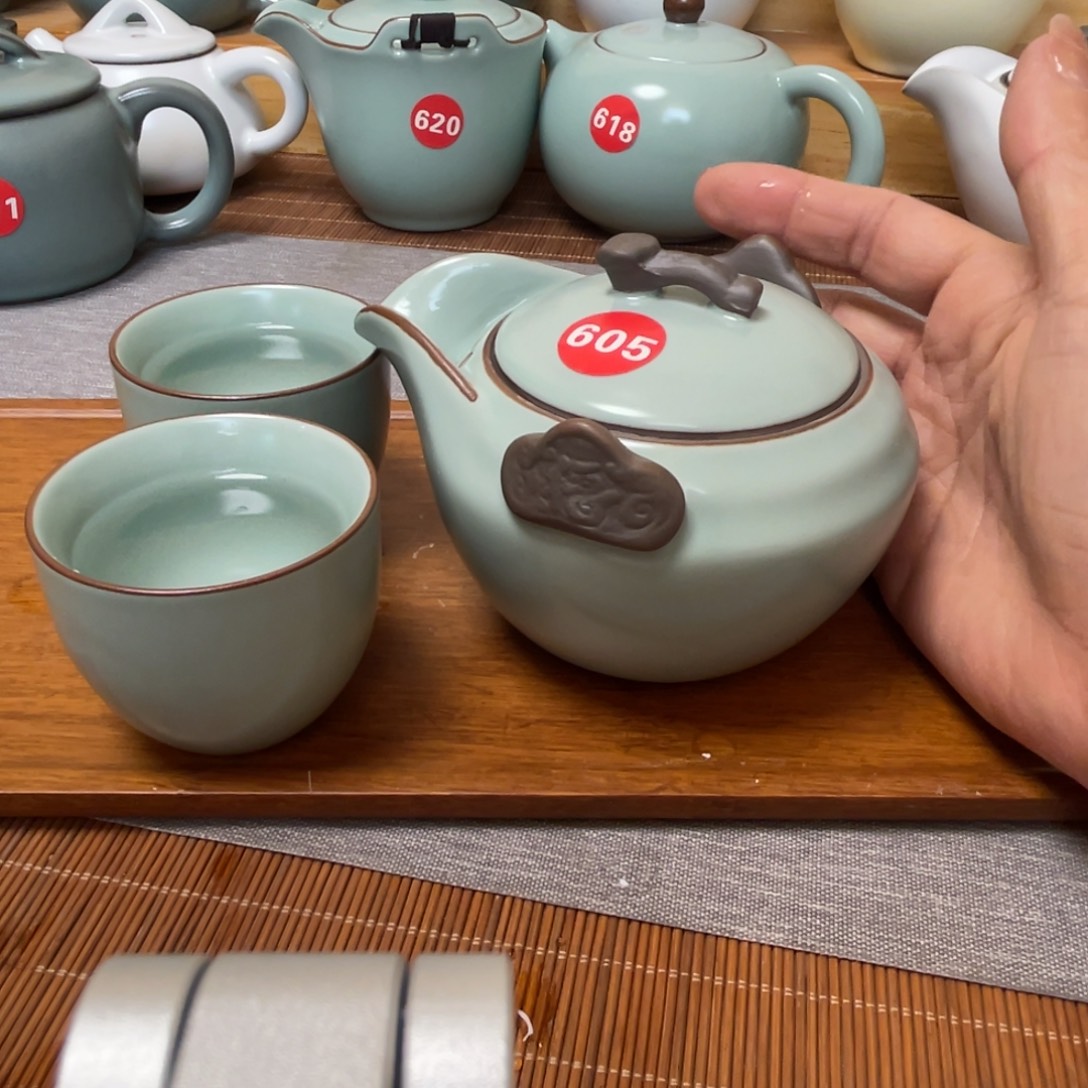 瓷片开播福利，闭眼入。
