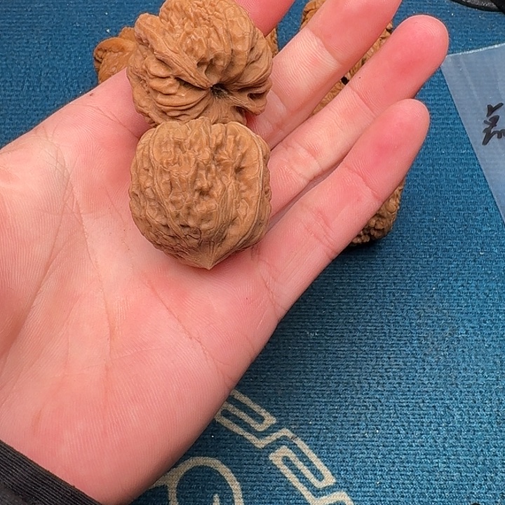 文玩核桃吊坠哈哈哈哈哈哈