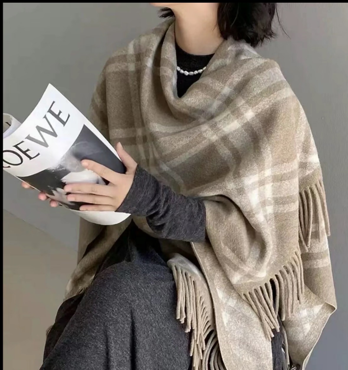 内蒙古厂家直邮简约格子加厚开叉大披肩斗篷小个子可穿