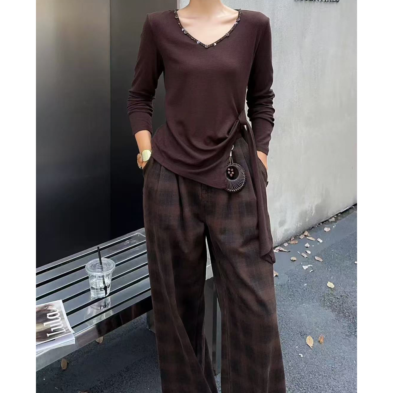 秋款时尚V领拼色镶砖针织套头女宽松显瘦抽绳百搭上衣R0860