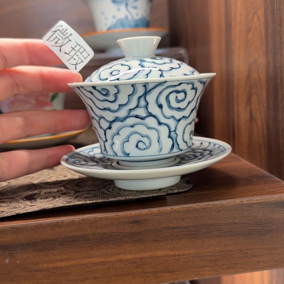 釉下手绘茶具微瑕