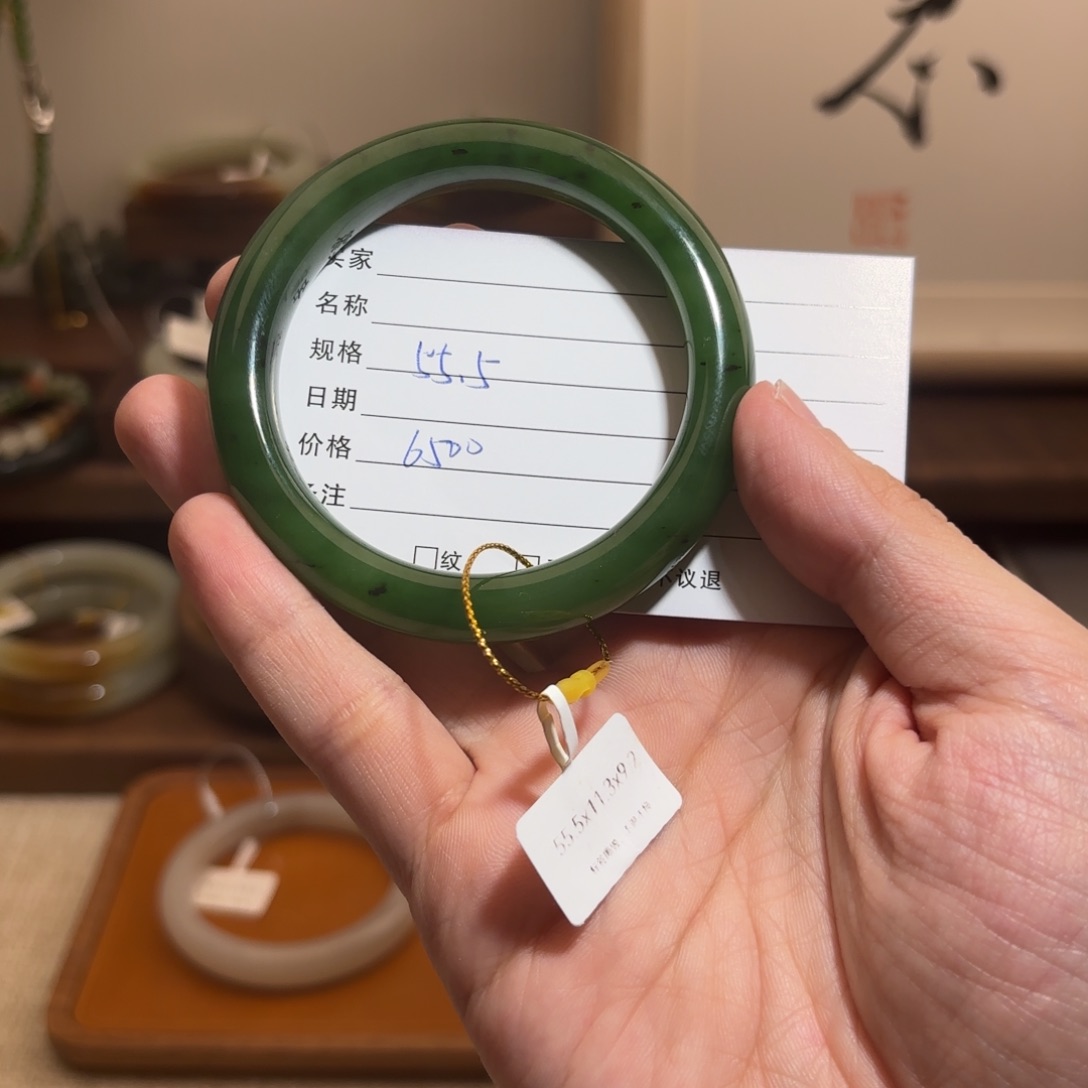 和田玉（糖玉）手镯未镶嵌