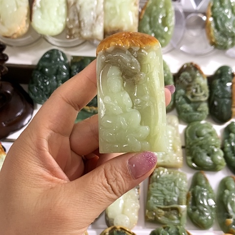 和田玉吊坠未镶嵌